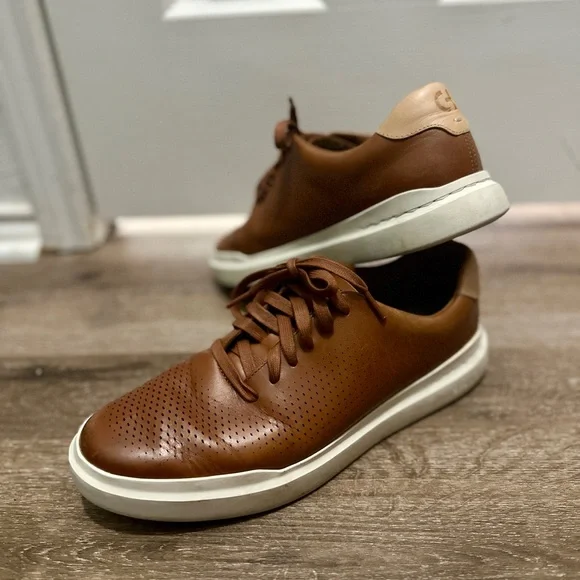 Cole Haan Size 9.5 - Picture 3 of 4
